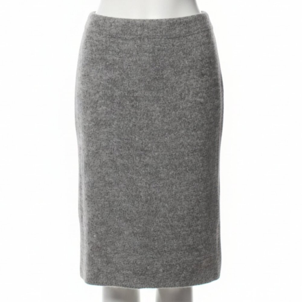 Ship Stun Women's Fashions Gray Heavy Woman Skirt size large